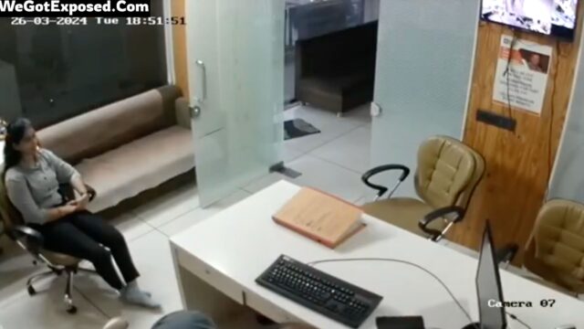 Marathi boss fucking young secretary in the office, Leaked Video