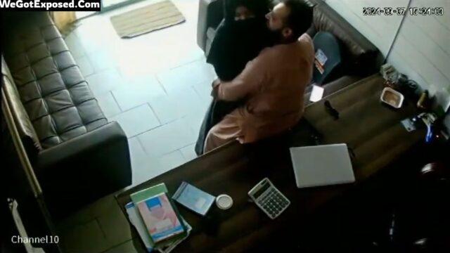 Pakistani Hotel boss fucking hot girl in office – Full CCTV footage viral